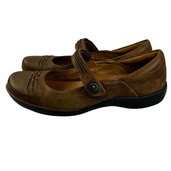 Clarks Shoes - Clarks Unstructured Mary Jane Leather Shoes Brown Women’s Sz 10 M